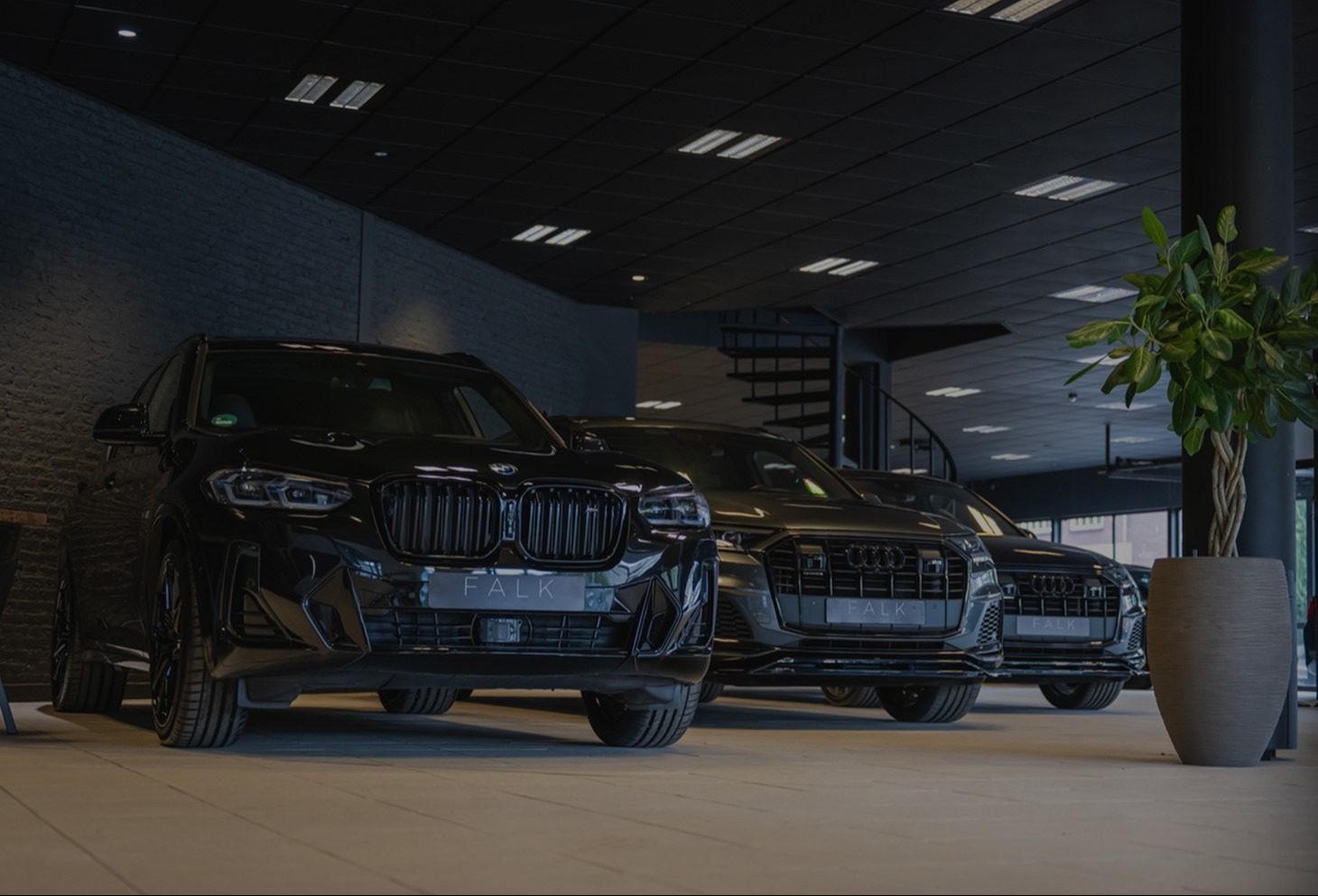 Gallery gallery_images_1_3_17587054211054484006.jpg Autospa Interieur | FALK Automotive